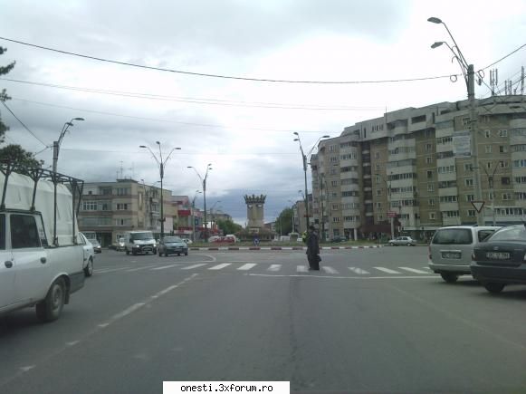 Onesti - Onesti sens giratoriu gara - Imagini